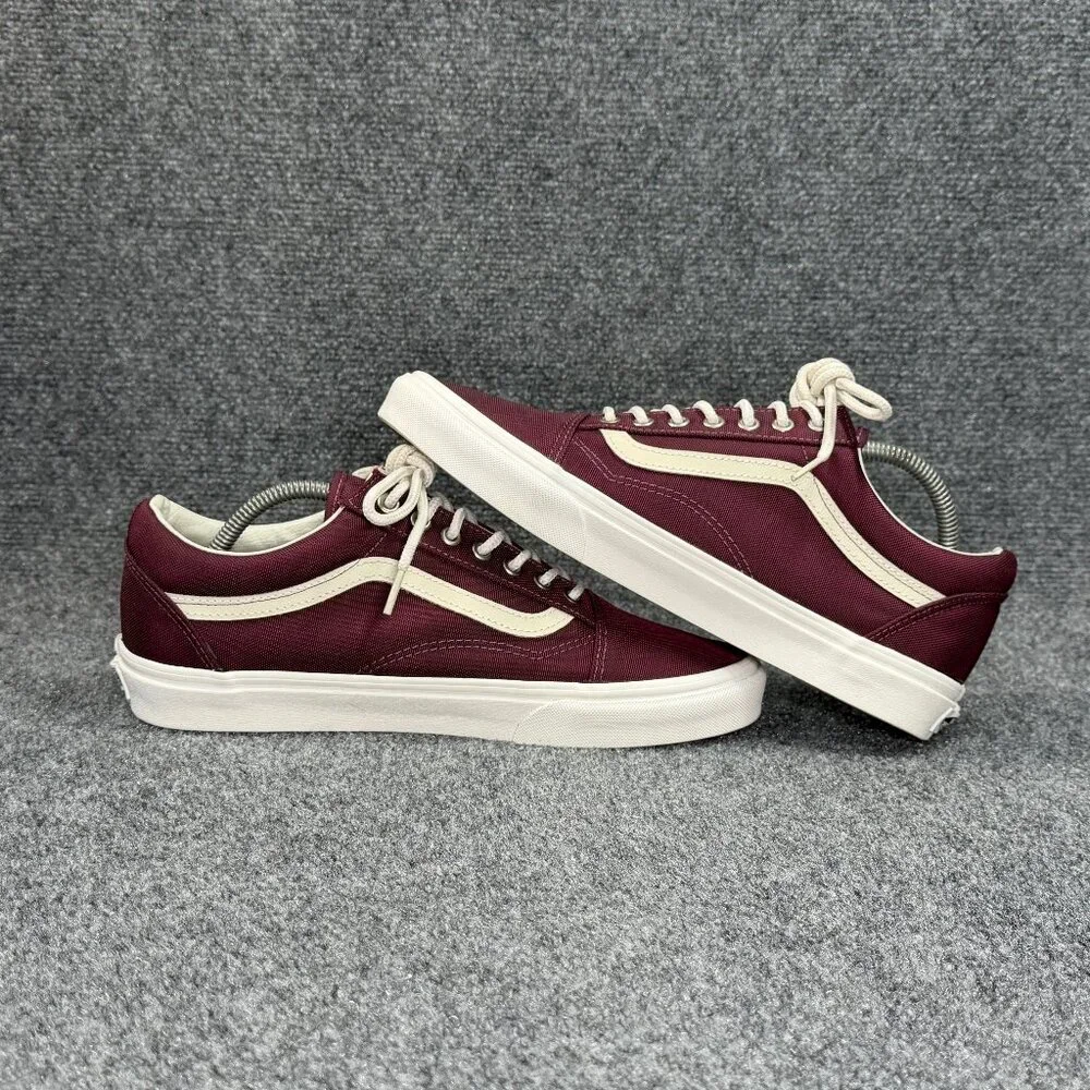 Vans Old Skool Sneakers Mens Size 10.5 Maroon Cordura Fabric Low Lace Retro Shoe
